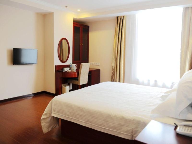 Greentree Inn Hebei Qinhuangdao Peace Avenue Express Hotel Kültér fotó